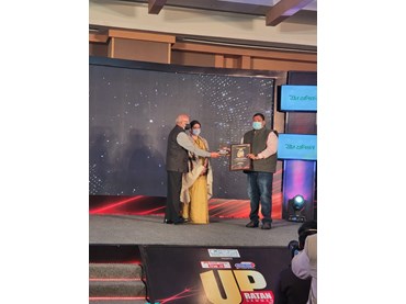 Our Company Chairman Dr. Dhirendra Pratap Singh Being Honoured With GEM Of Uttar Pradesh Award By Central Cabinet Minister Smt. Smriti Irani For His Commendable Work During Covid Time For Helping The Needy People.